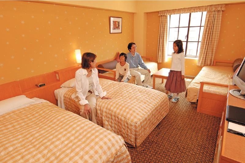 Tokyo Disney Celebration Hotel 우라야쓰 외부 사진